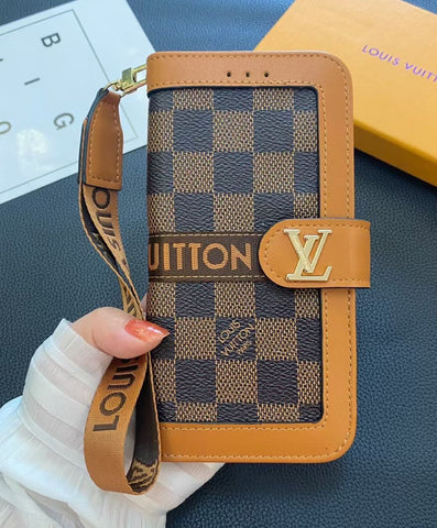 Image of Silhouette Wallet  Folio Designer 16 series