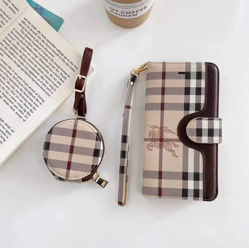 Lux wallet with AirPods I Will Bling
